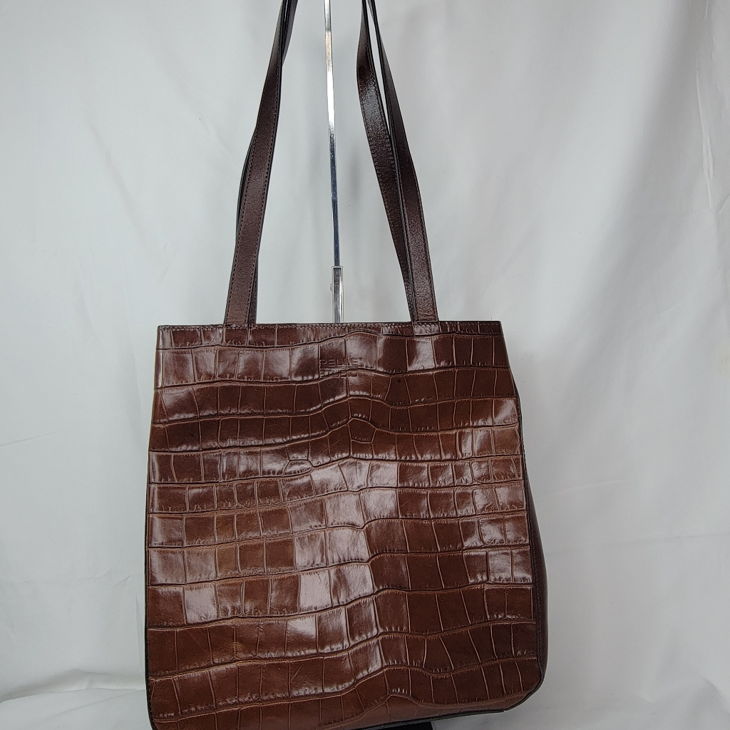 Pelle Studio Elegant Brown Crocodile-Embossed Tote Bag